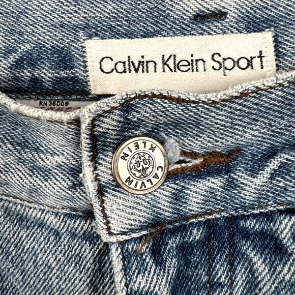 Vintage Calvin Klein Jeans Size 30 Light Wash High Rise Tapered Leg USA 90s - Picture 5 of 10